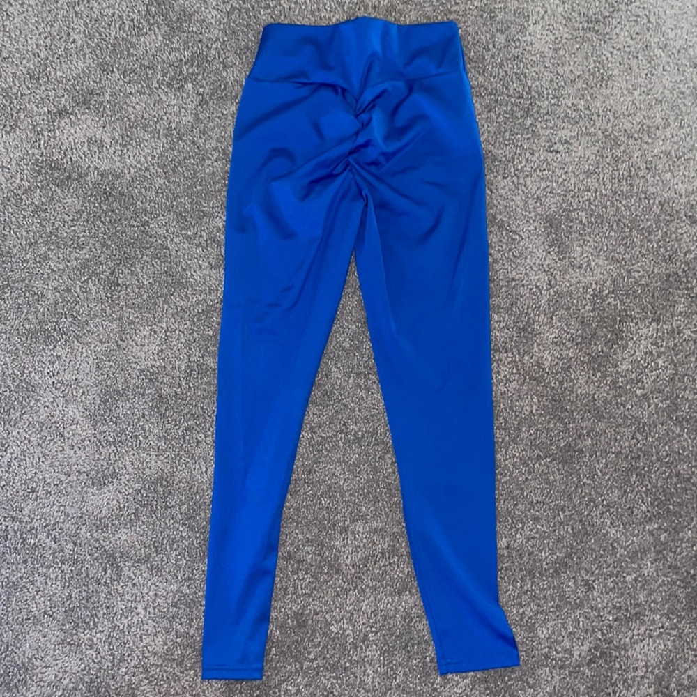 Butt scrunch leggings